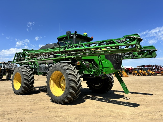 2017 John Deere R4045
