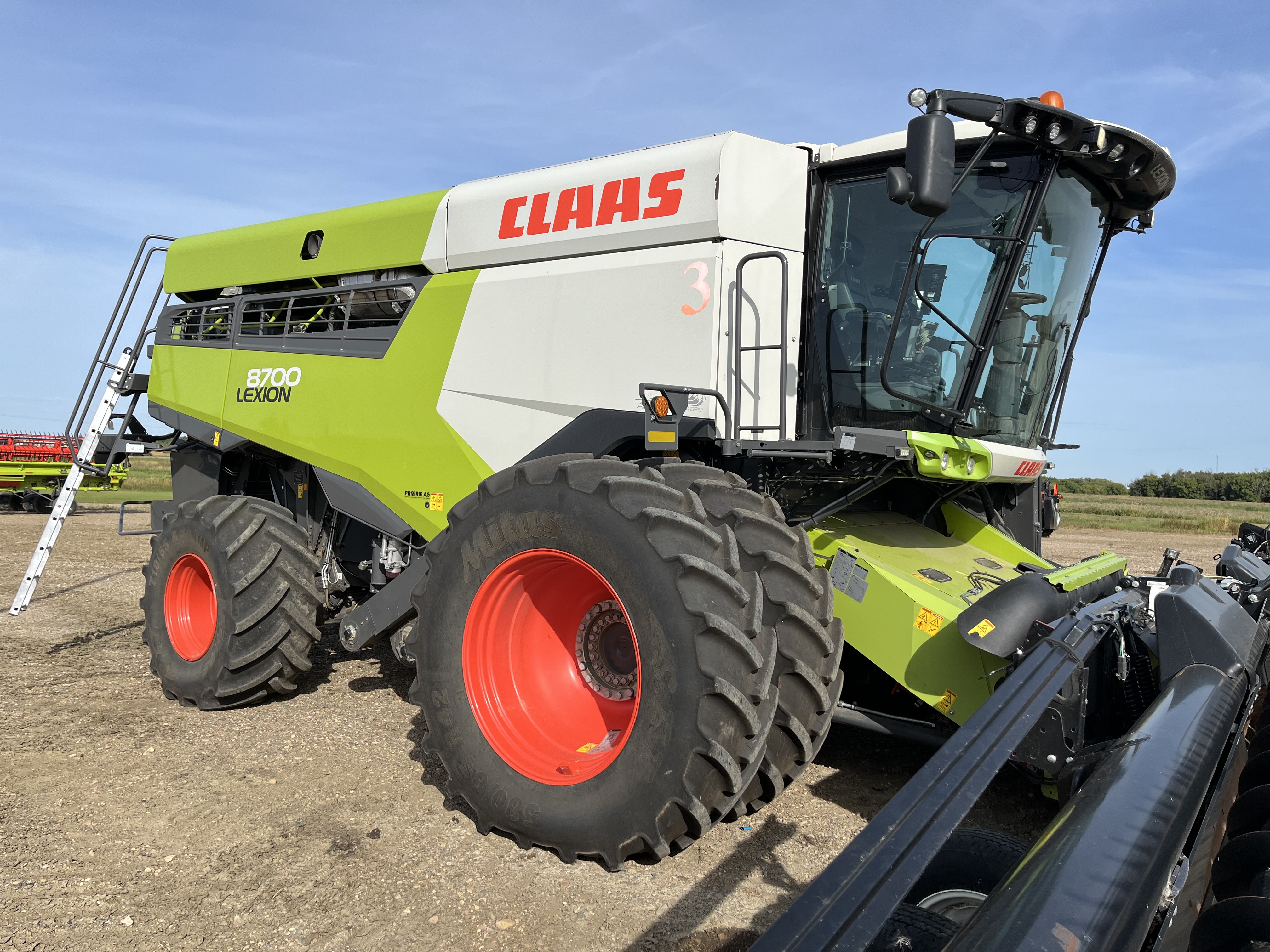 2022 CLAAS 8700